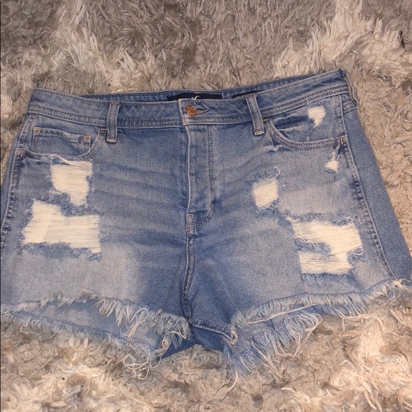 Hollister Pants - SOLD High rise shorts